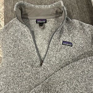 Patagonia pullover. Women’s size Large. NWOT